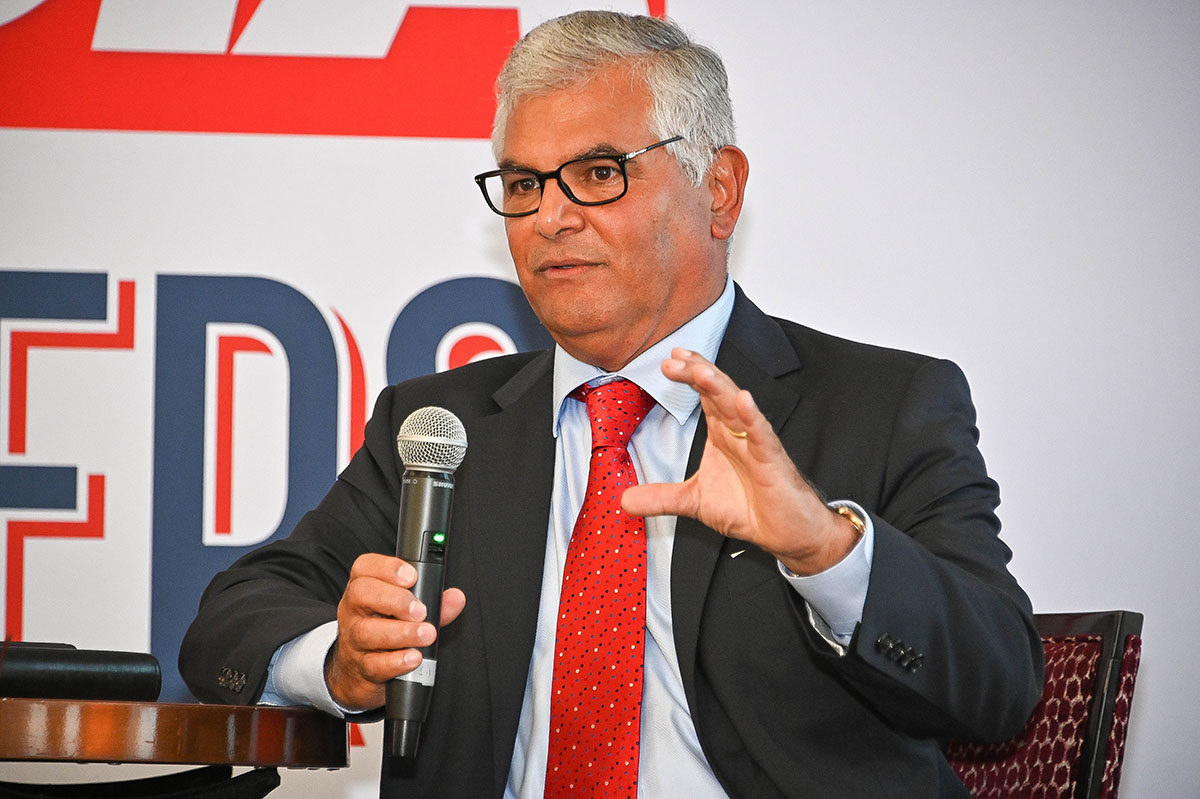 The Honorable Juan Sánchez speaks at the AL DÍA Lawyers Forum on Oct. 1. Photo: Peter Fitzpatrick / AL DÍA News
