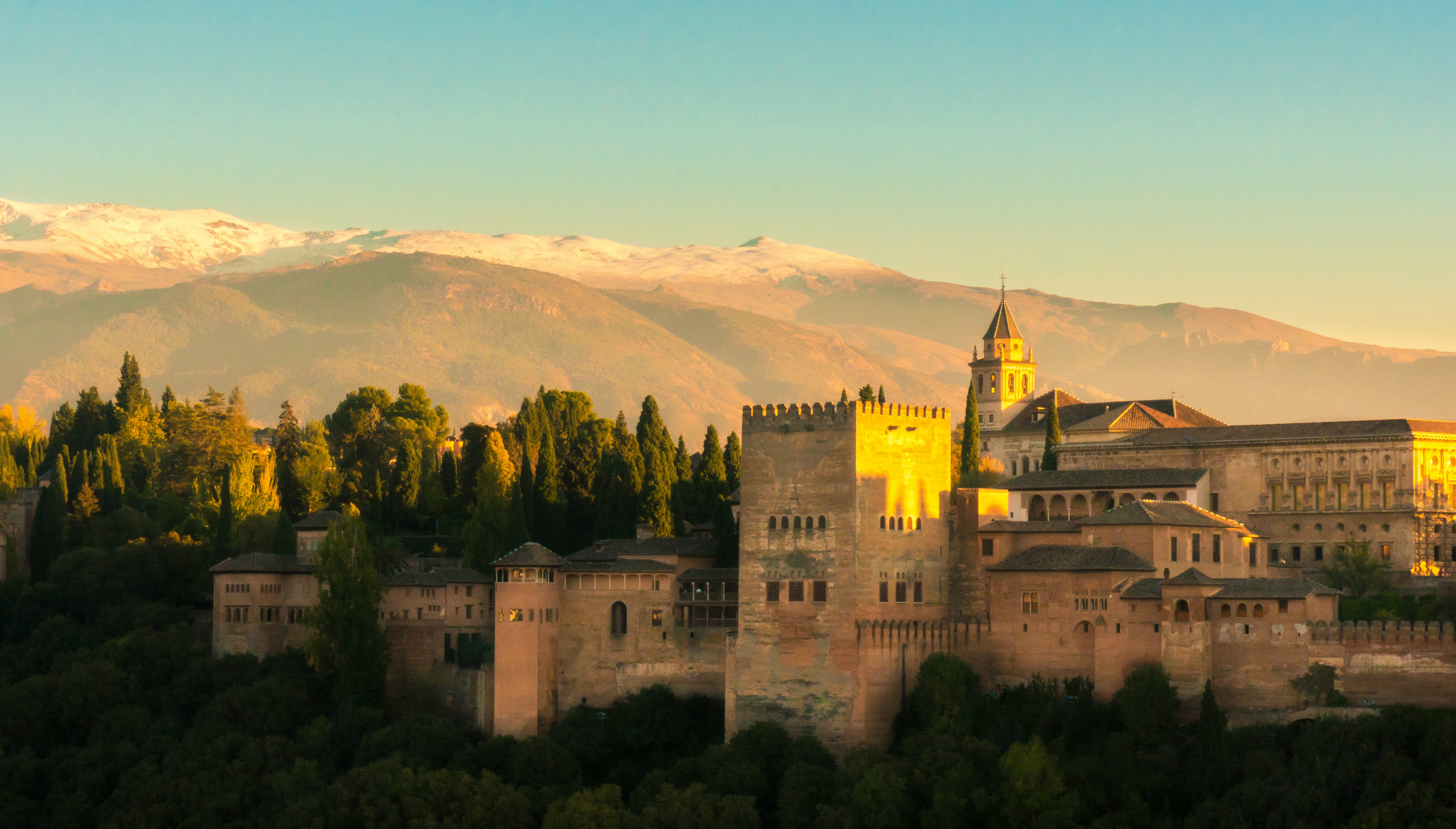 La Alhambra esconde un maravilloso Parador en su interior. Foto: Willian Justen de Vasconcellos