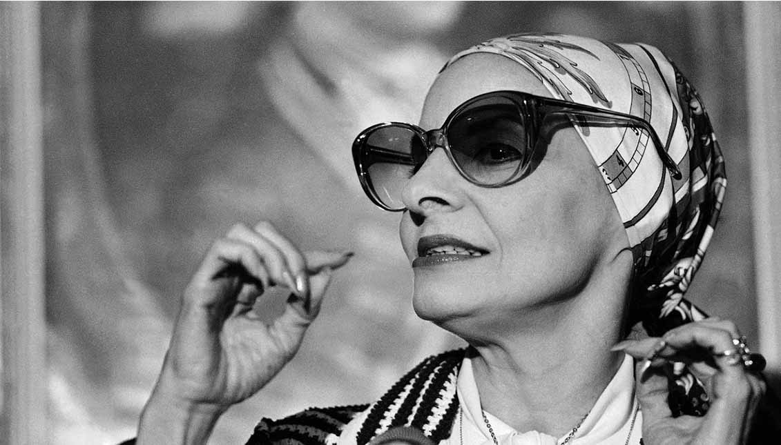 Alicia Alonso dies at 98.