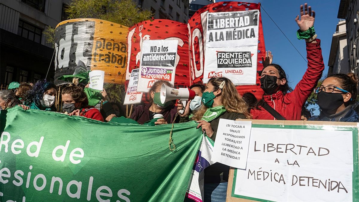 Demonstration for the detention of physician Miranda Ruiz in Argentina.