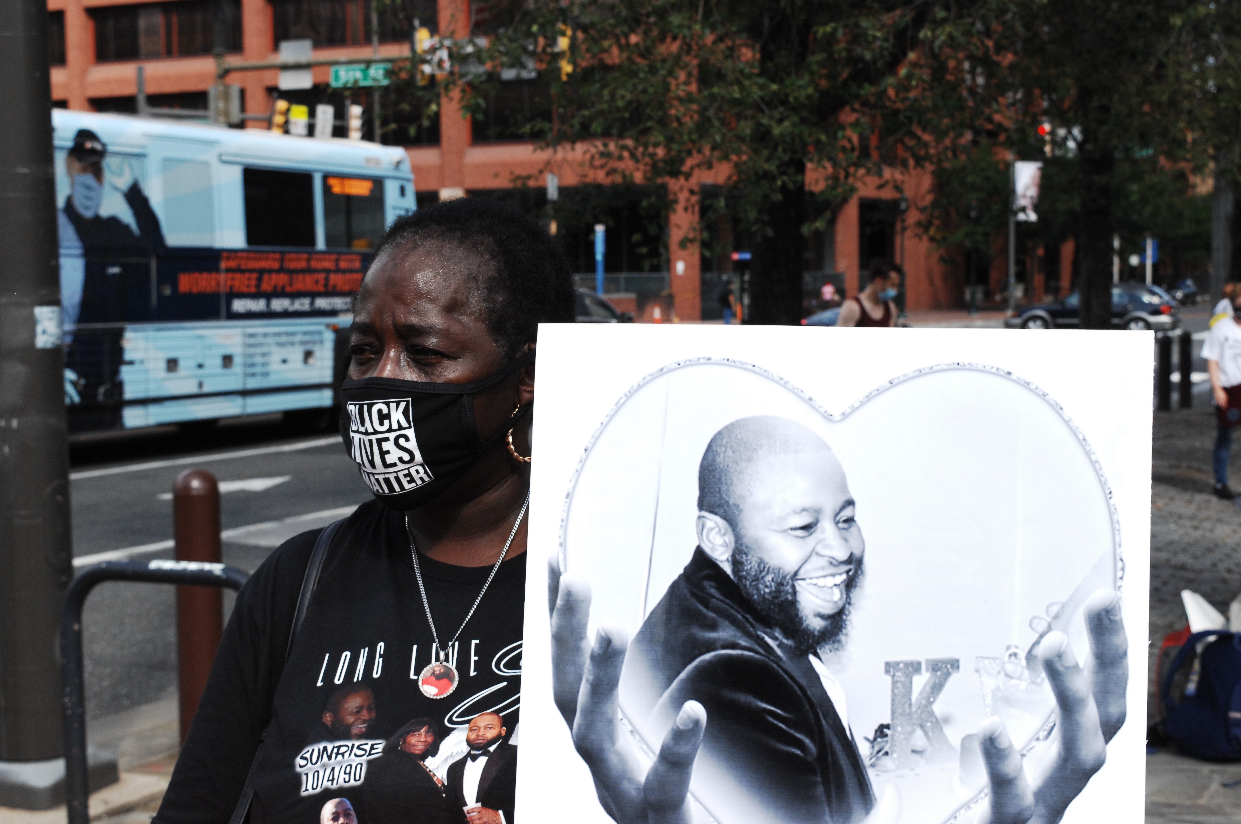  Mothers demand an end to gun violence in Philadelphia, PA, on August 17, 2020. Photo: Cory Clark/NurPhoto via Getty Images. 