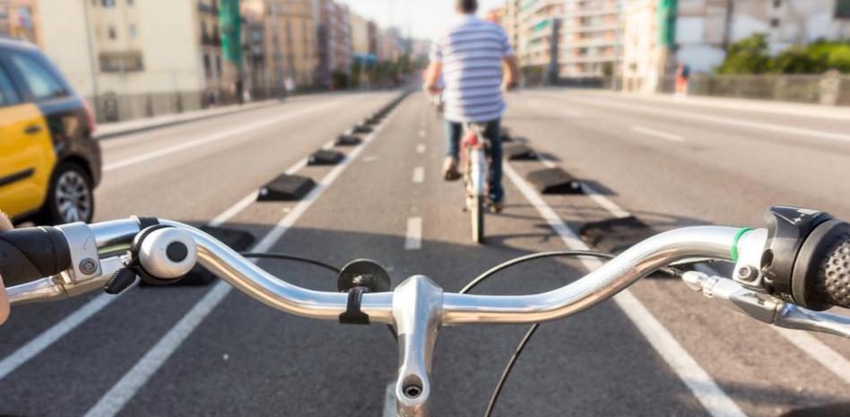 Barcelona is becoming a bike capital in Europe. Photo: Getty Images
