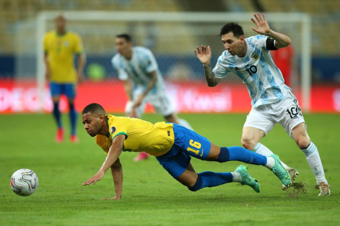 Brazil and Argentina's latest clash was called off because some of Argentina's players lied during COVID screening tests. Photo: Getty Images.
