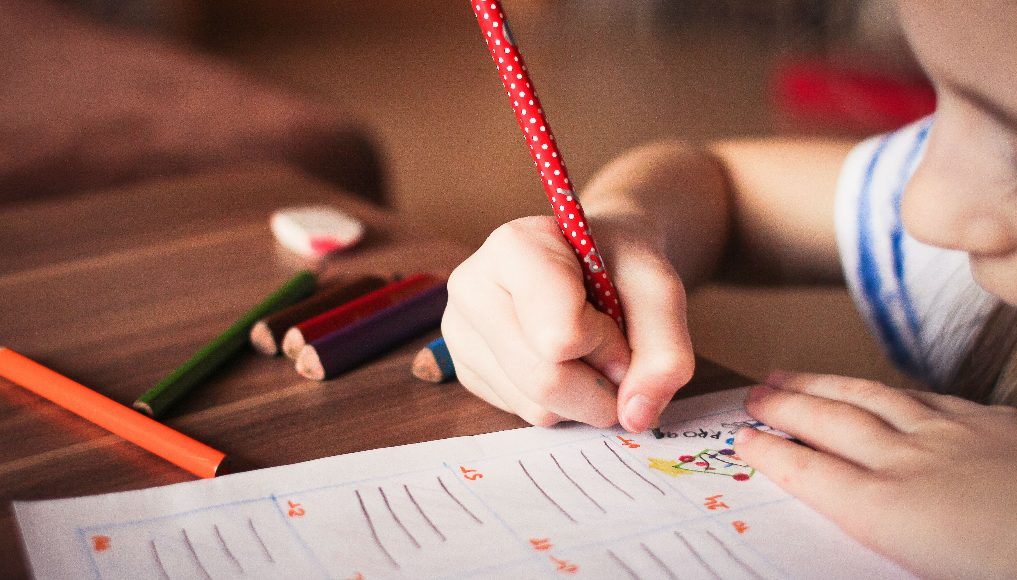 Este trastorno se empieza a observar cuando los niños se enfrentan a las tareas del colegio. Foto: Pixabay
