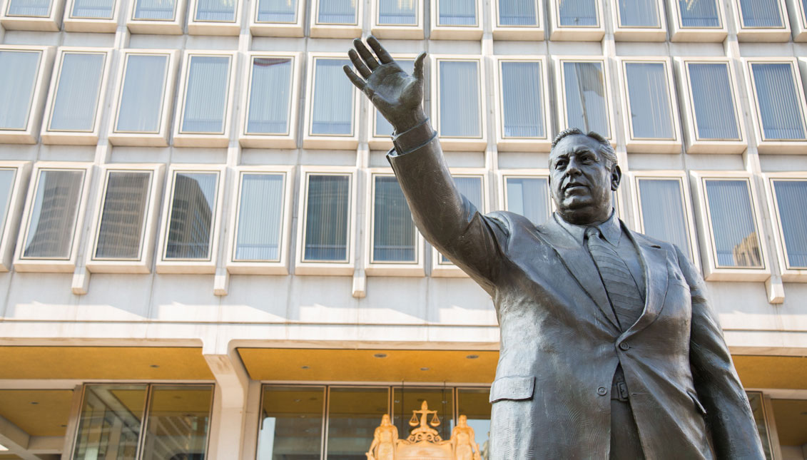 Frank Rizzo statue. Samantha Laub/AL DÍA News