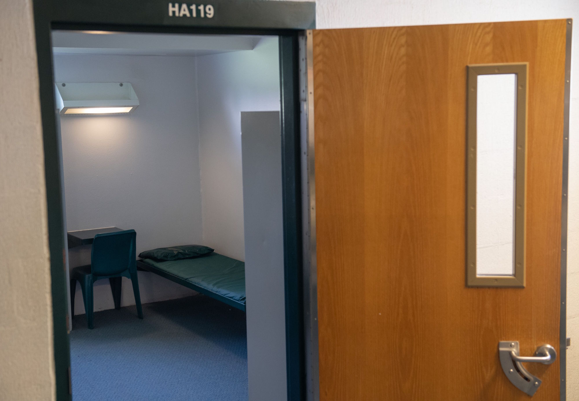 A cell is seen inside the Caroline Detention Facility in Bowling Green, Virginia, on August 13, 2018. Photo: Saul Loeb/AFP via Getty Images.