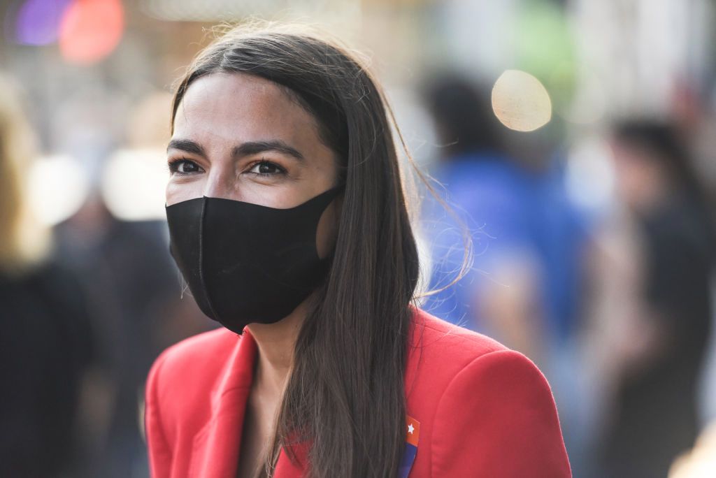 Congresswoman Ocasio-Cortez’s team has a simple strategy for conducting vaccine outreach to Latinos. Photo: Photo by Stephanie Keith/Getty Images