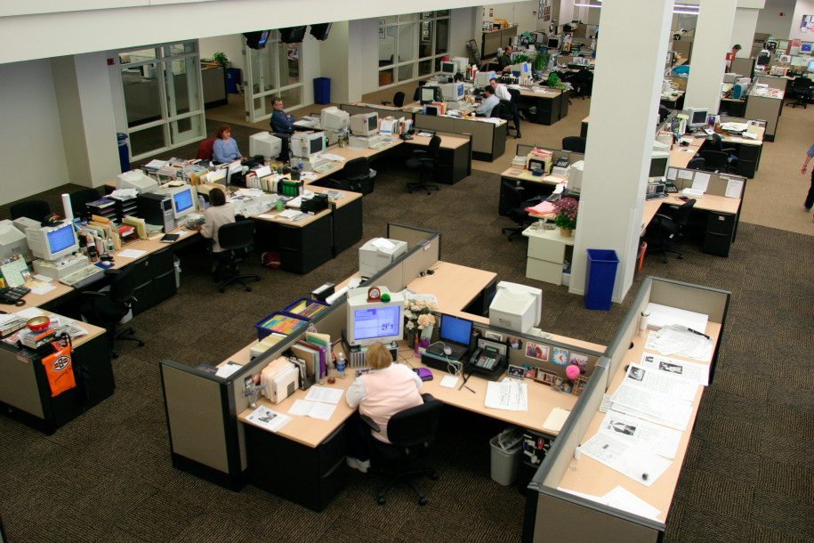 The interior of a daily newspaper office in the Cleveland Plain Dealer Building. Source: Universal Images Group via Getty.