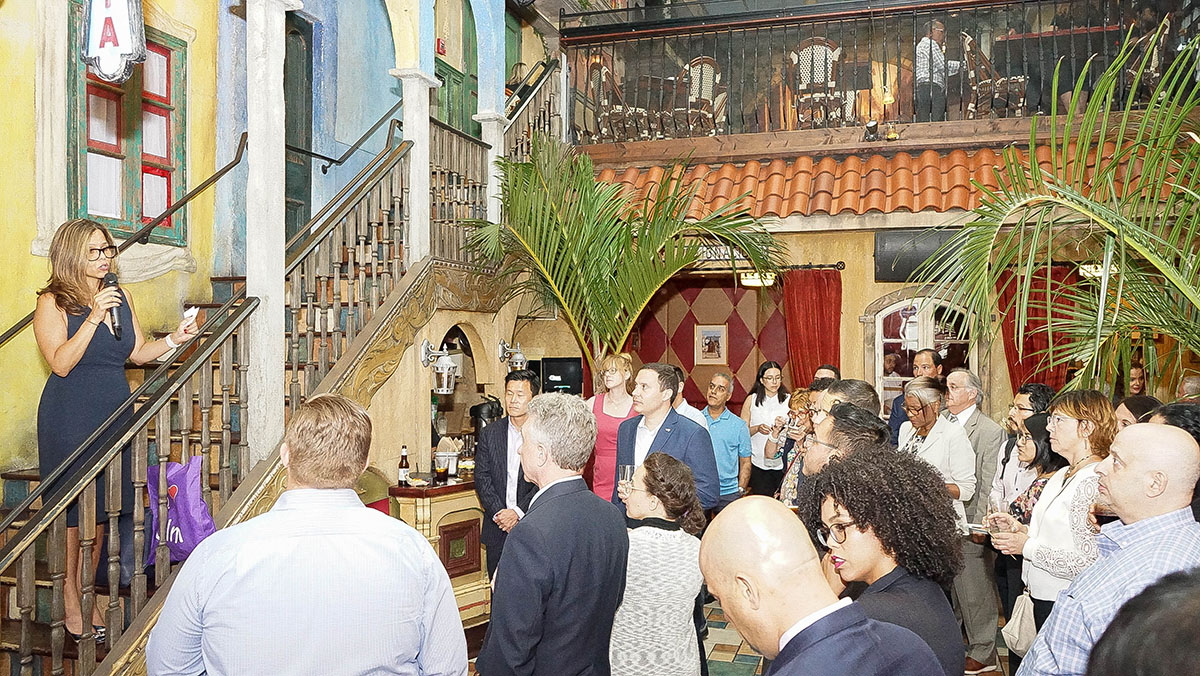 President and CEO of the GPHCC Jennifer Rodriguez spoke to those who attended the summer network mixer in downtown Philadelphia.  Photos: Peter Fitzpatrick/AL DÍA News