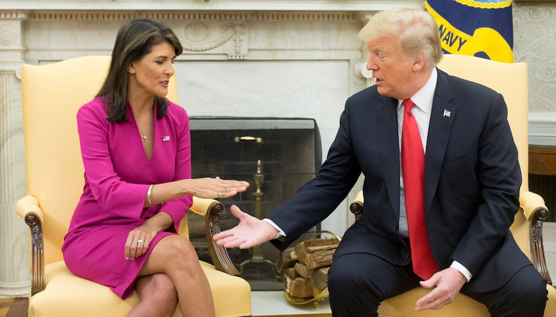 US President Donald Trump greets the UN ambassador, Nikki Haley, during the meeting held in the White House Oval Office on October 9, 2018. Trump confirmed that Haley will leave office at the end of the year, a decision that, according to the president himself, was communicated several months ago. EFE/Michael Reynolds.