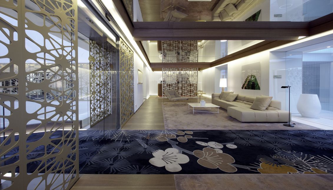 Interior del Mandarin Oriental Hotel, Barcelona, España, diseñado por Patricia Urquiola en 2010. Foto expuesta en el Museo de Arte de Filadelfia.
