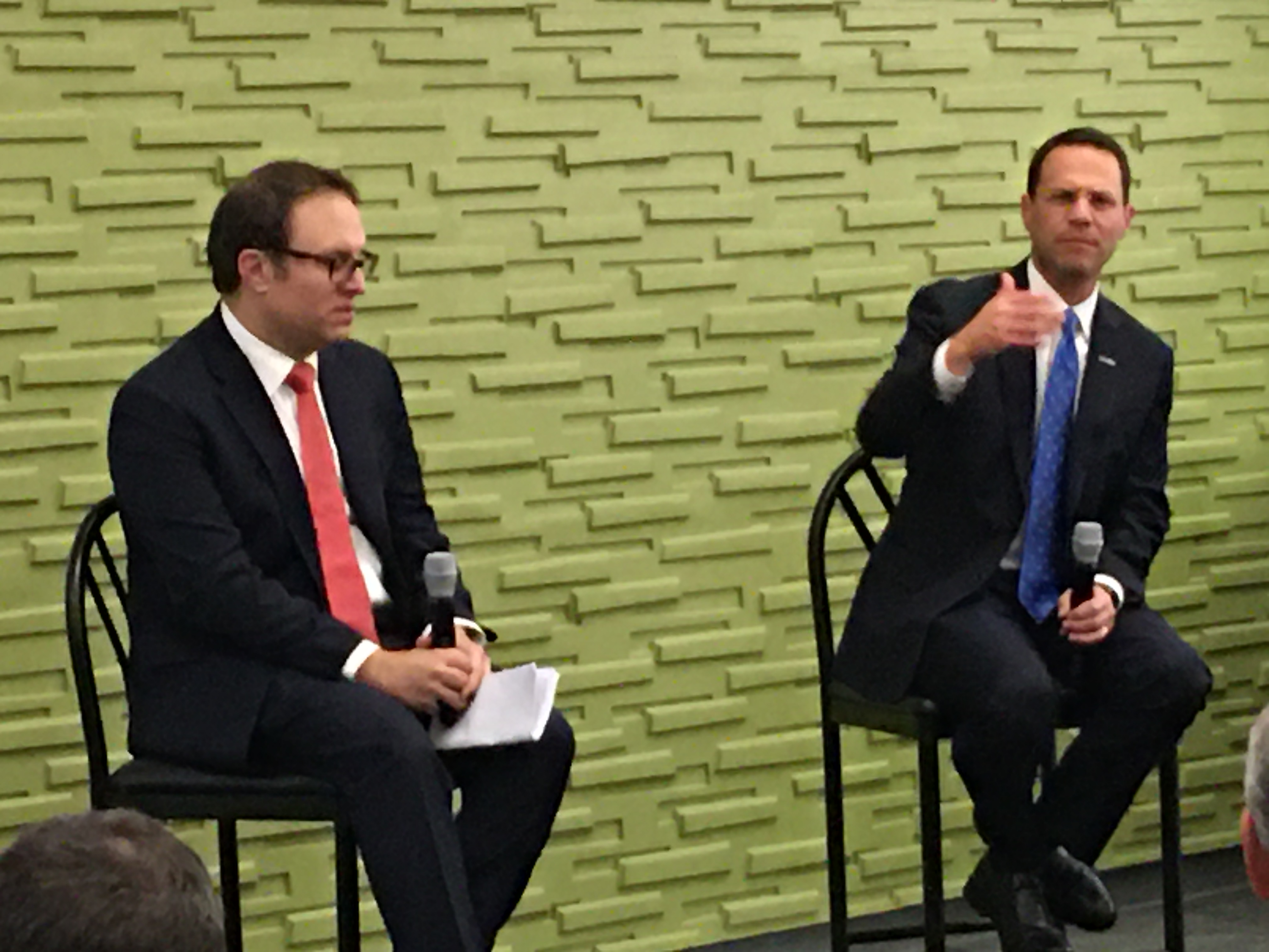 PA Attorney General Josh Shapiro and Seth Frotman speak at a town hall on student debt held at the Community College of Philadelphia on Oct. 7. Photo: Nigel Thompson/AL DÍA News. 