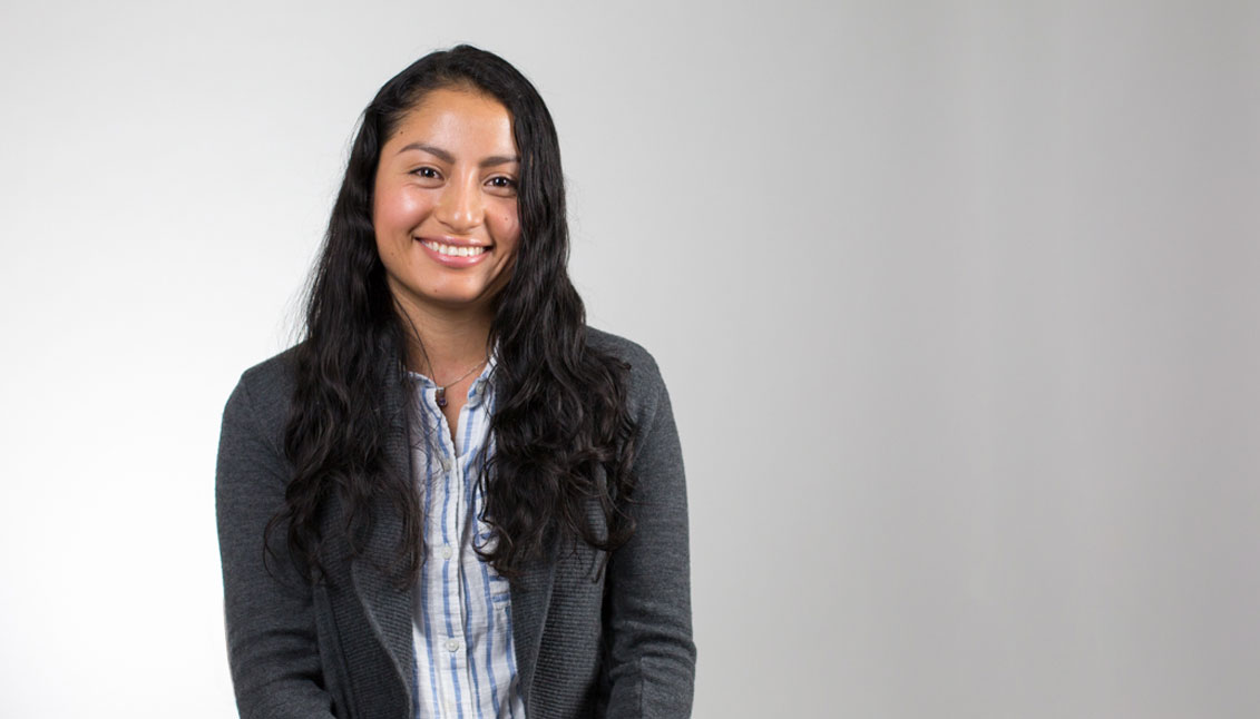 Liliana Velásquez, an immigrant who came alone to the US when she was 14 and is now studying nursery at Montgomery County Community College. Photo: Samantha Laub / AL DÍA News