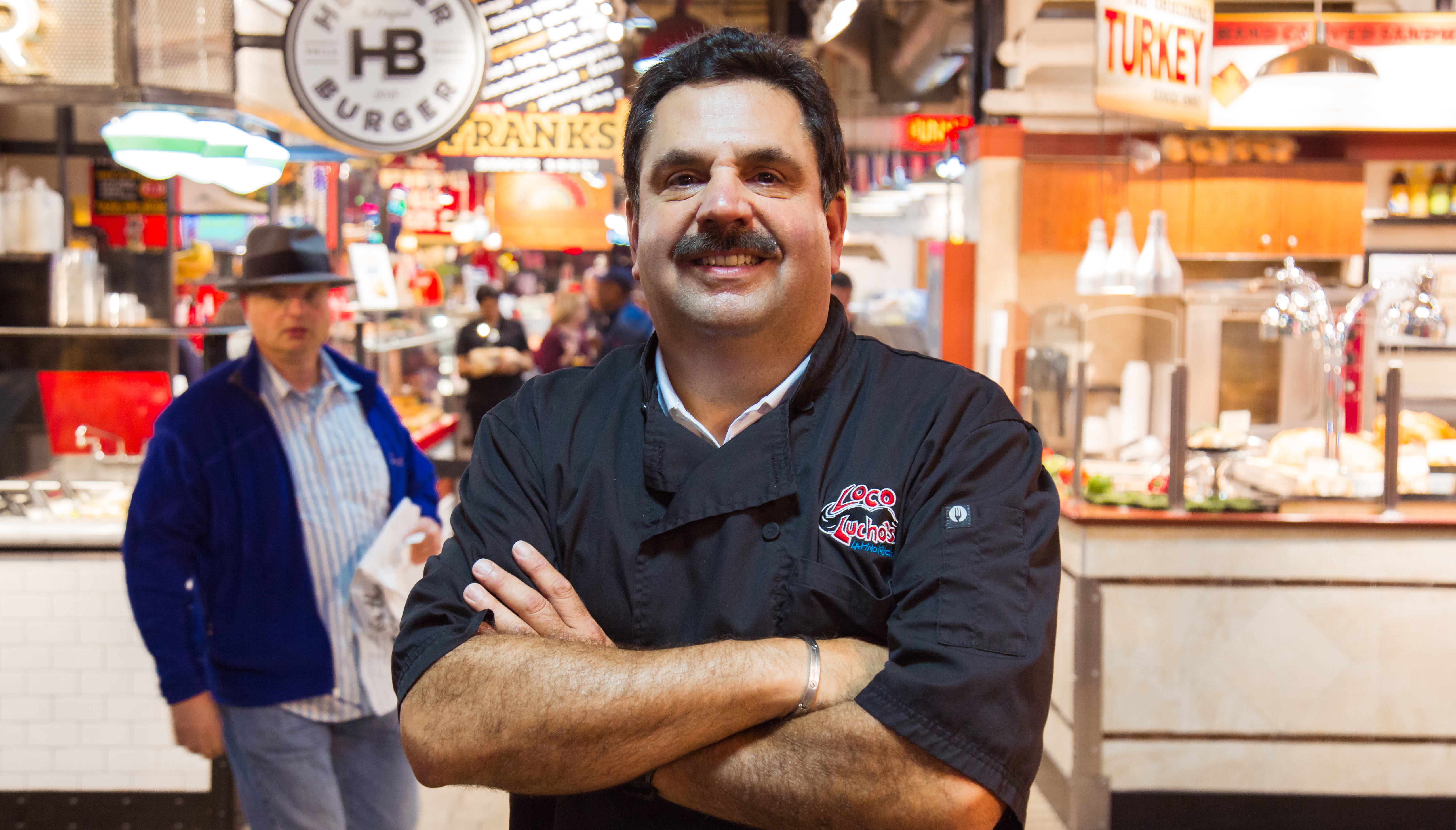 Luis Liceaga at Reading Terminal Market. Photographed by Samantha Laub/AL DÍA News. 