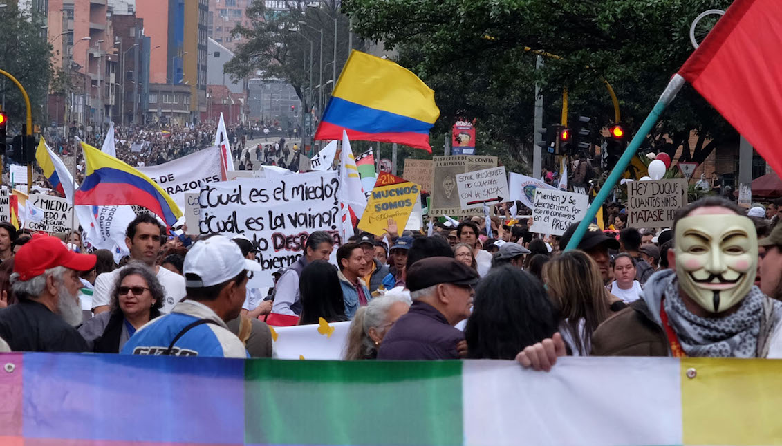 Miles de personas se sumaron al Paro Nacional en contra de las medidas económicas del gobierno del presidente Iván Duque. Foto: Richard Emblin.