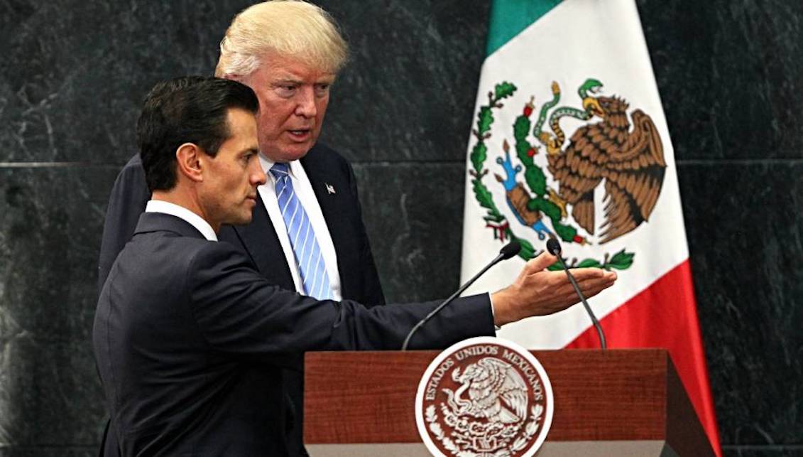 Foto de archivo: Encuentro entre el presidente de México, Enrique Peña Nieto, y el entonces candidato a la presidencia de Estados Unidos, Donald Trump, en agosto del 2016. EFE