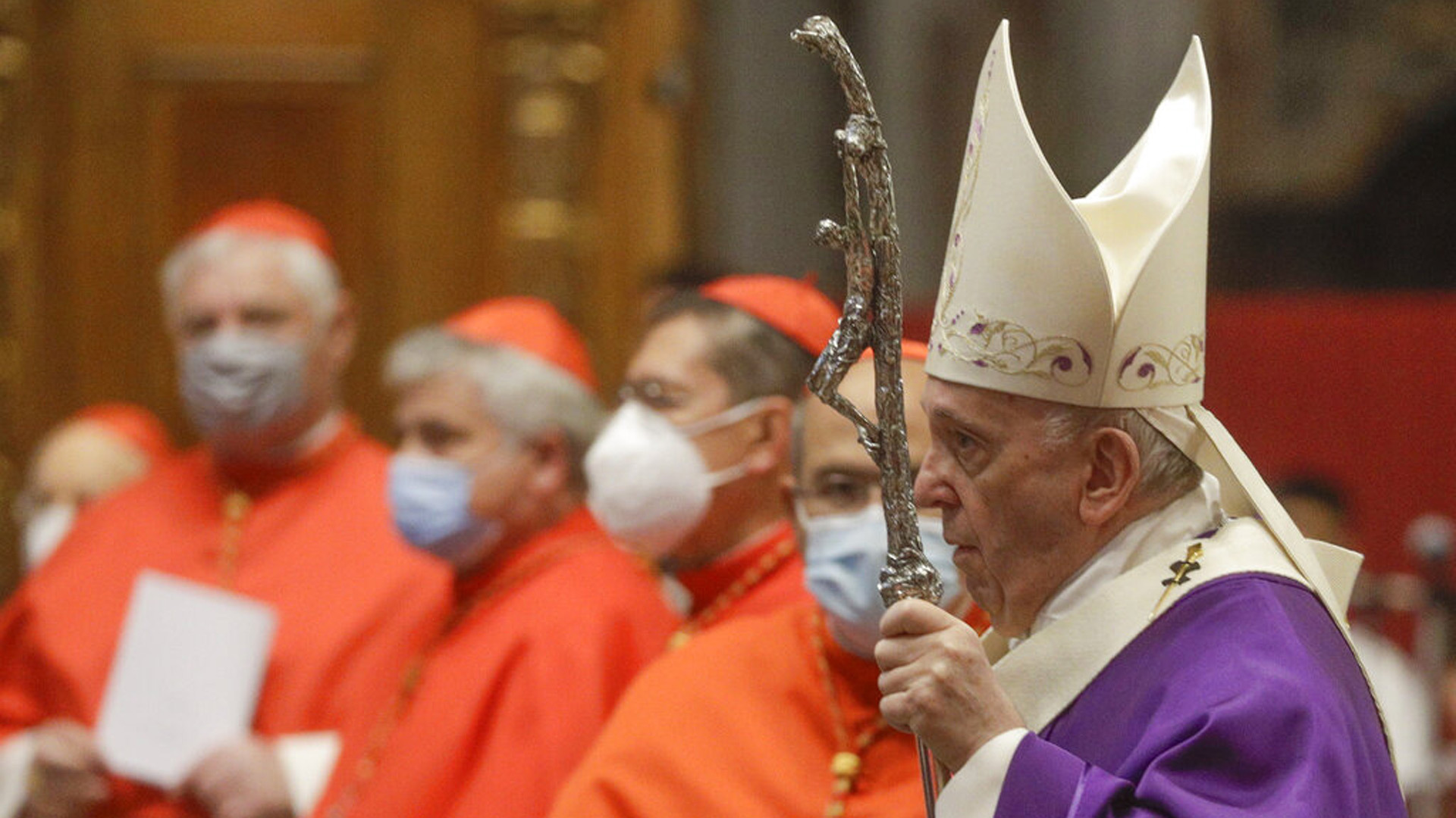 El papa Francisco el pasado 20 de octubre pontificando sobre las uniones civiles entre homosexuales. GRZEGORZ GALAZKA / GETTY IMAGES