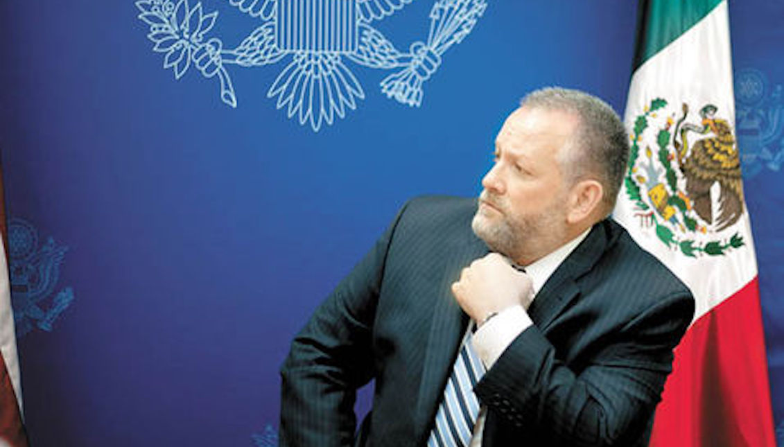 Robert W. Patterson, acting administrator of the DEA, during his visit to Mexico. Photo: Araceli López. Source: milenio.com