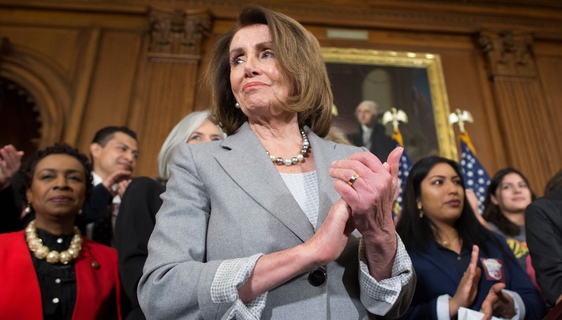 The Speaker of the U.S. House of Representatives, Democrat Nancy Pelosi, participates in a press conference on Tuesday after presenting a new bill. The Democrats in the U.S. House of Representatives presented on Tuesday a bill that provides a legal access to citizenship for thousands of immigrants protected by various protection programs, including "dreamers." EFE/Michael Reynolds