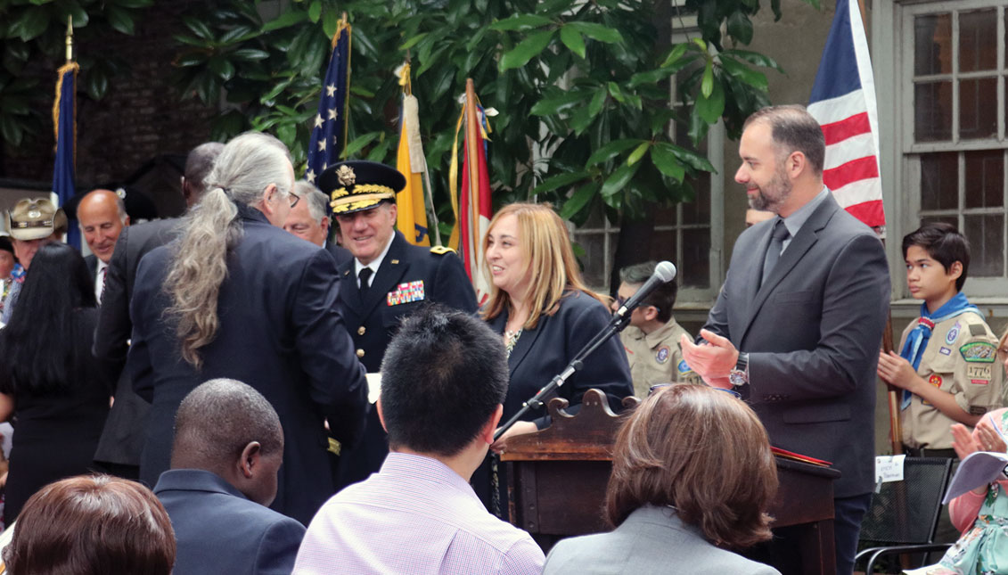 On June 14, thirteen immigrants became U.S. citizens at the Besty Ross House. Photo: Michelle Myers / AL DÍA News