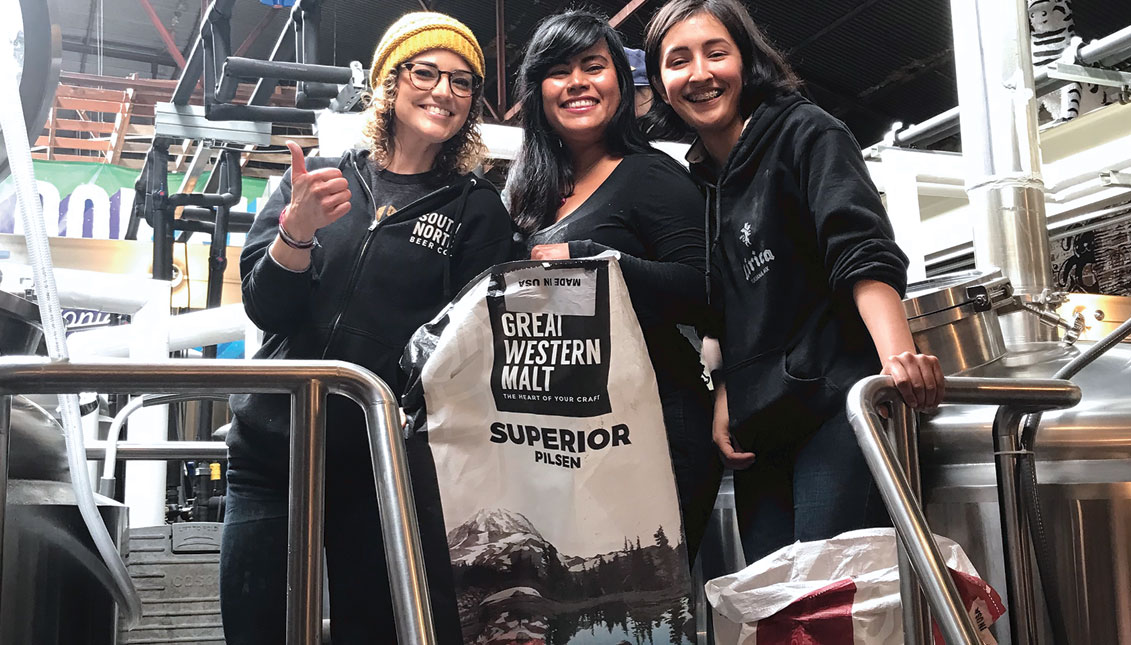 Dos Californias Brewsters creates a meeting space for women brewers from California and Baja California to share recipes, laughs, and beers. Photo: Courtesy of Dos Californias Brewsters