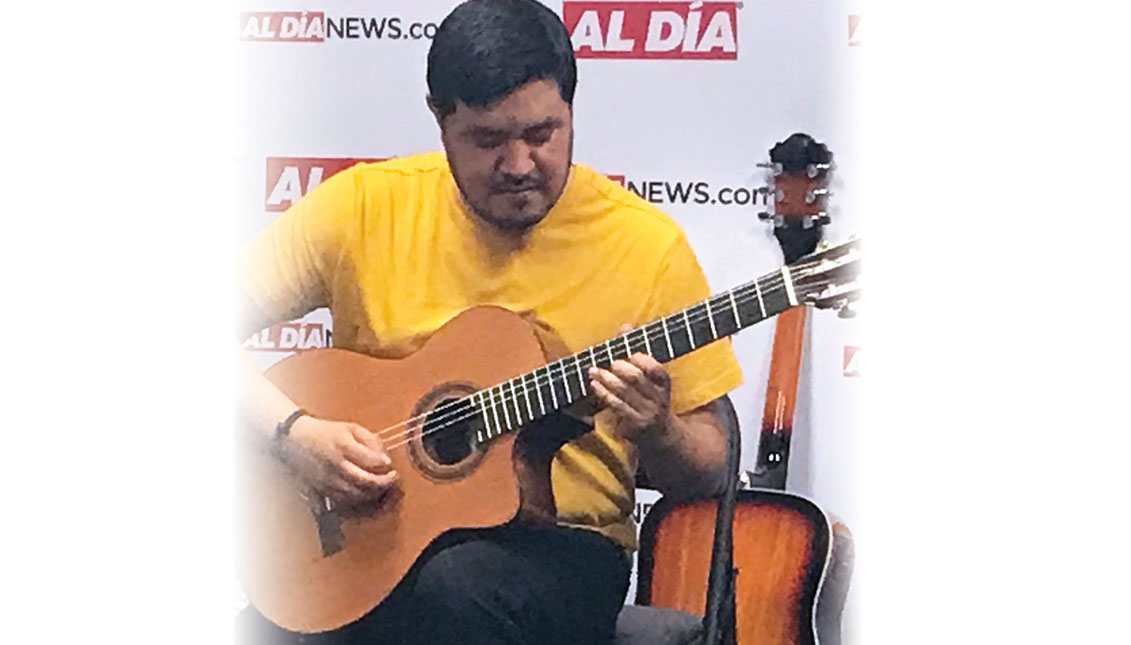 "Todos Santos" band was welcome last week for the first session of #ALDIAJammin. Photo: Nigel Thompson / AL DIA News