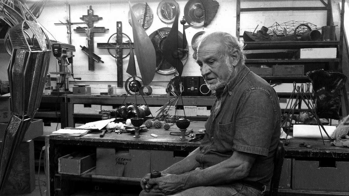 The sculptor and artist Rafael Consuegra. Archive image.