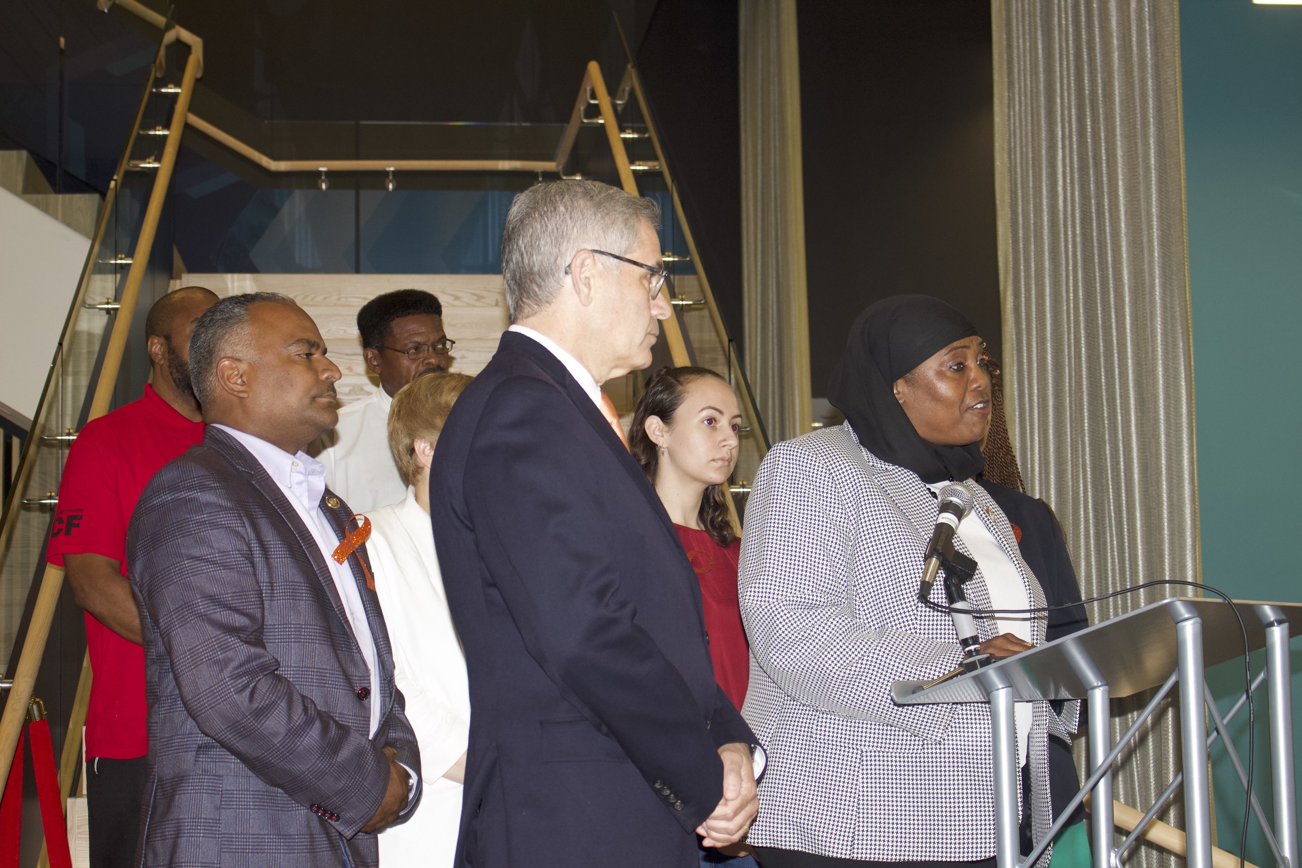 State Rep. Movita Johnson-Harrell, with the district attorney and other advocates, speaks at a press conference to address the growing gun violence issue in Philadelphia. Photo: Jensen Toussaint/AL DÍA News