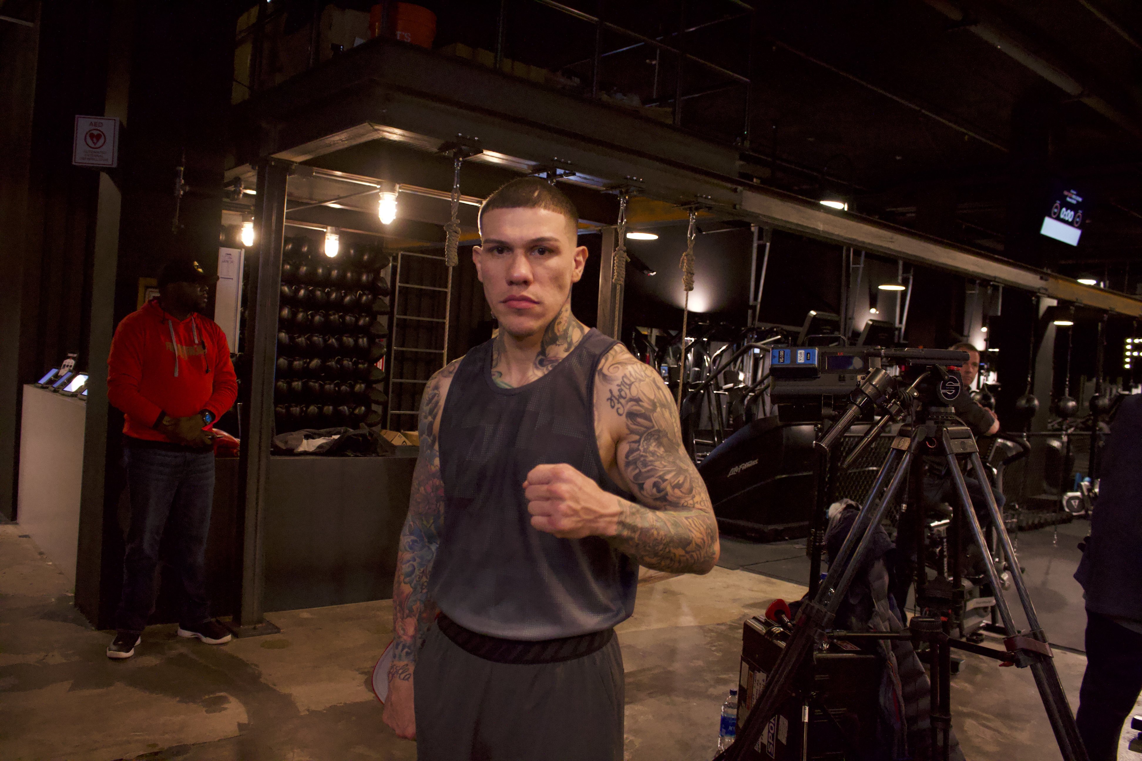 Gabriel Rosado, Philly boxer, poses after workout ahead of his fight later this week. Photo: Jensen Toussaint/AL DÍA News 