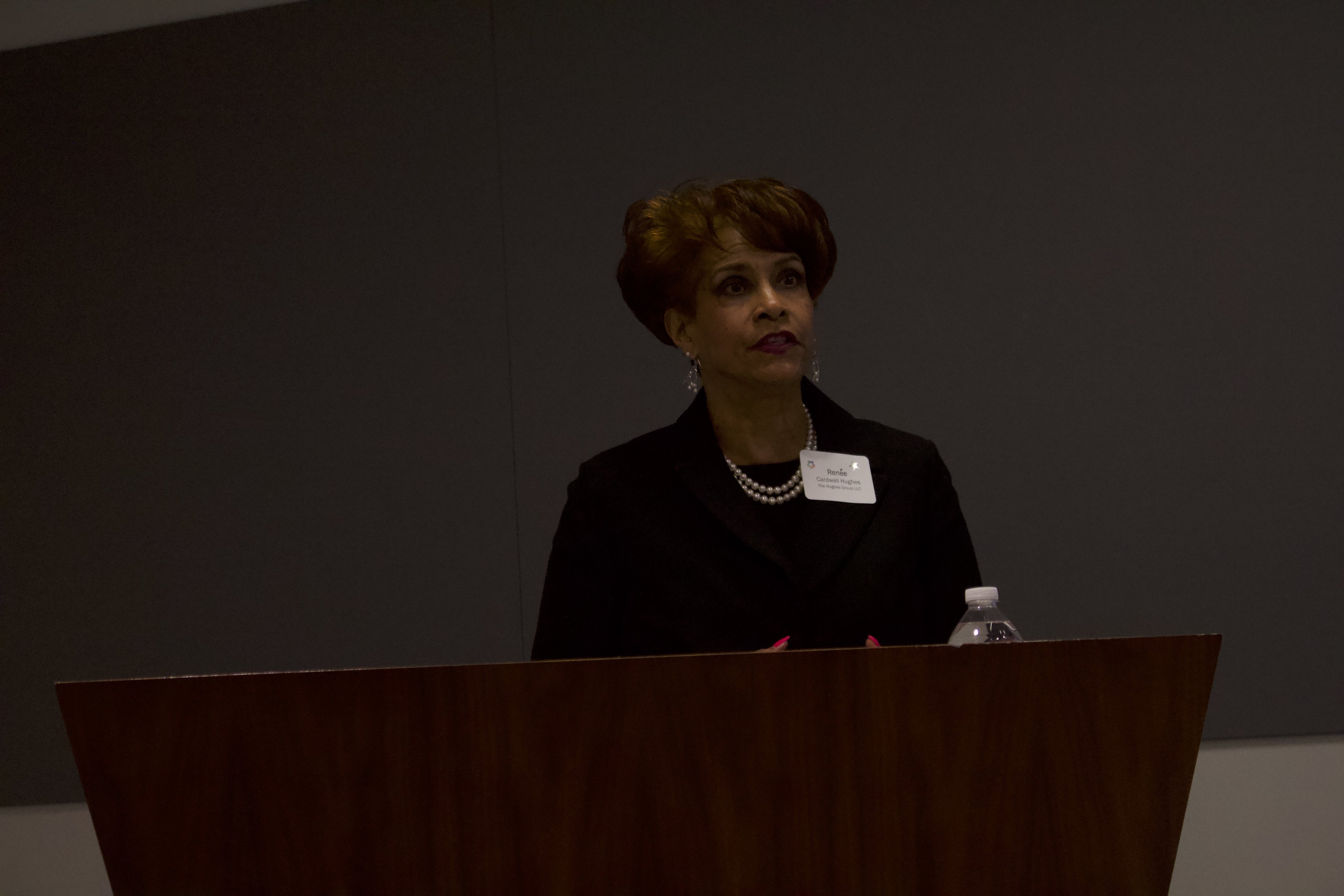 Renée Cardwell Hughes, CEO of The Hughes Group, LLC, speaking on the importance of diversity of thought. Photo: Jensen Toussaint/AL DÍA News