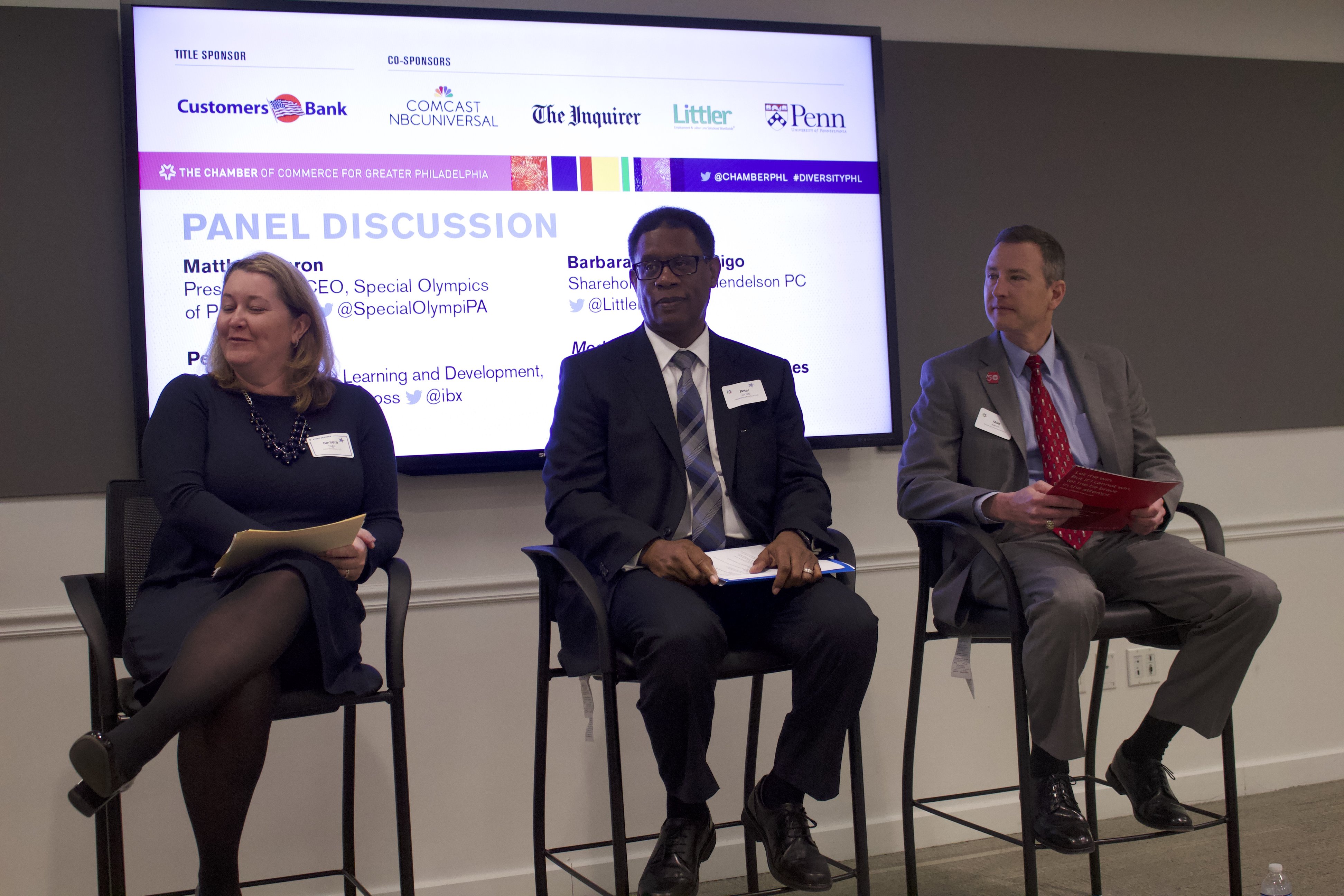 The panelists at the diversity of thought event hosted by the Greater Philadelphia Chamber of Commerce. Photo: Jensen Toussaint/AL DÍA News