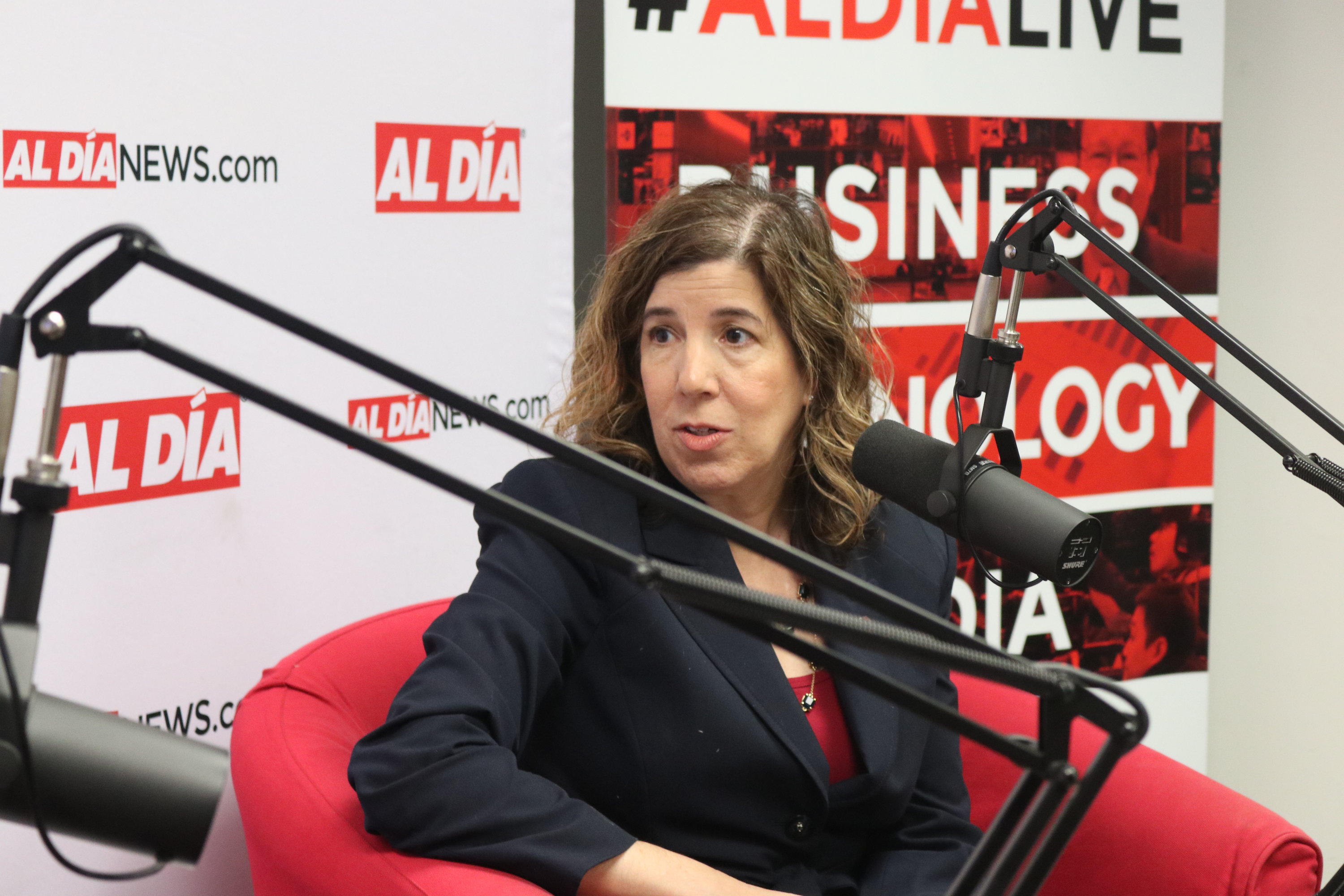 Leslie Richards, general manager of SEPTA, visited the AL DÍA newsroom for an interview on Jan. 29. Photo: Nigel Thompson/AL DÍA News.