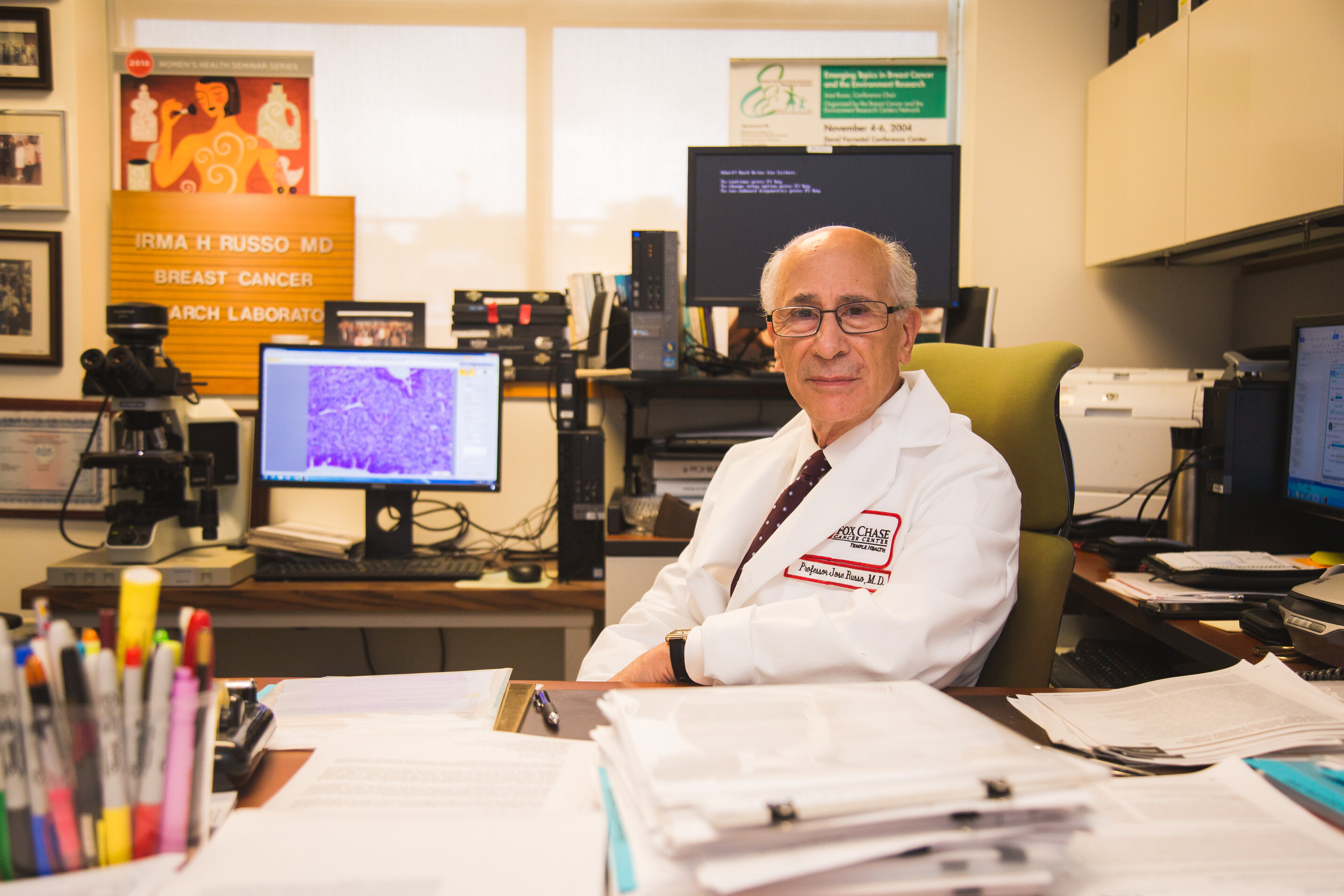 Dr. Jose Russo, the Director of the Fox Chase Breast Cancer Research Lab. Photo: AL DÍA Archives. 