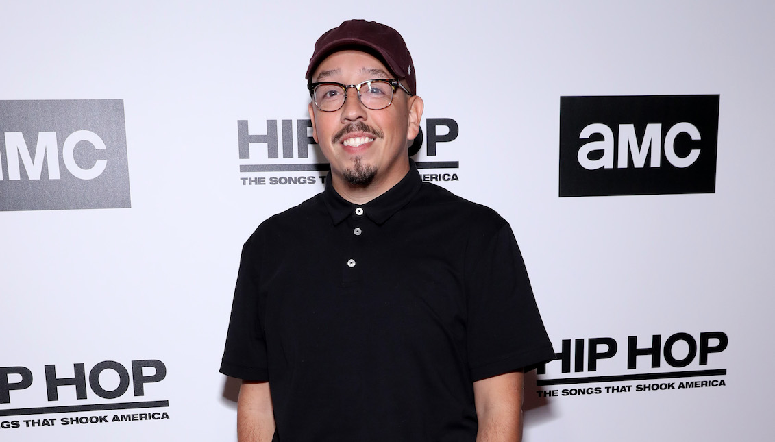 NUEVA YORK, NUEVA YORK - 7 DE OCTUBRE: Shea Serrano asiste a la proyección/evento "Hip Hop: Songs that Shook America" en el Teatro Apollo el 7 de octubre de 2019 en la Ciudad de Nueva York. (Foto de Robin Marchant/Getty Images para AMC)