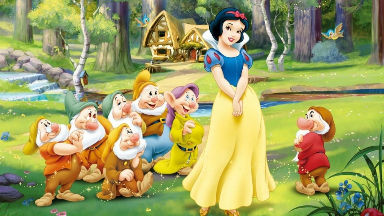 Película animada de Disney "Blancanieves y los siente enanos".