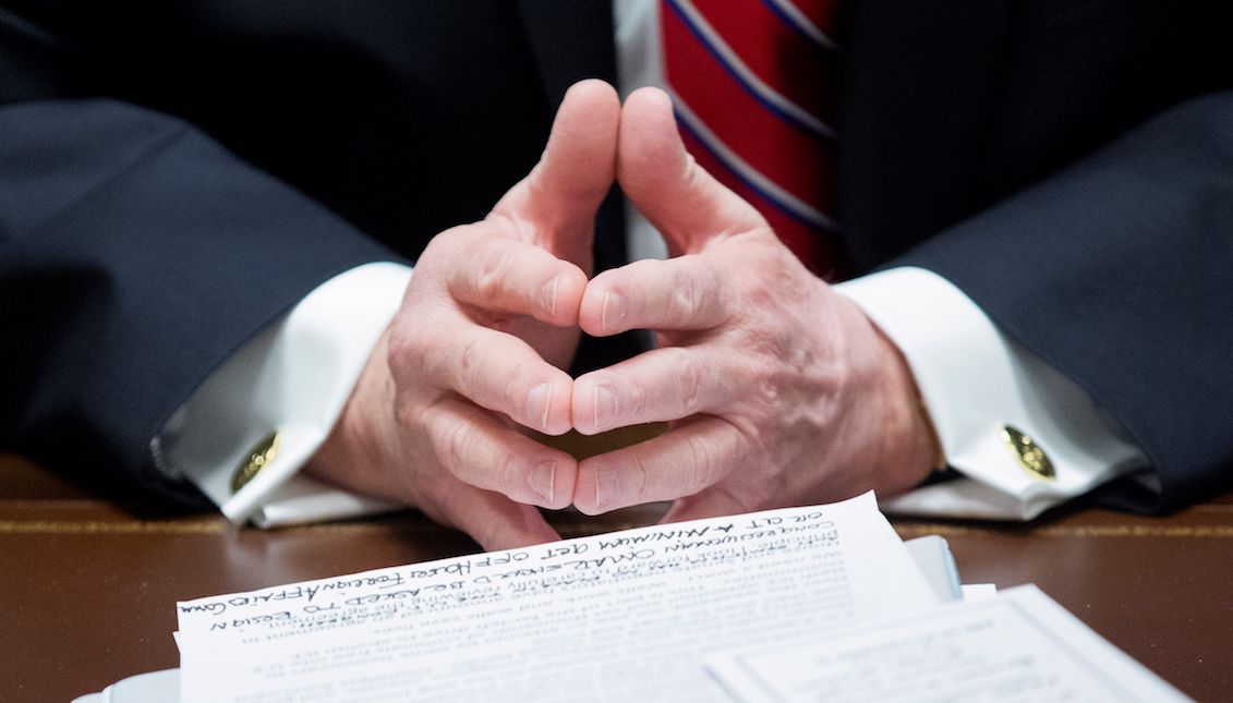 US President Donald J. Trump presides over a meeting of his cabinet at the White House in Washington D.C last Tuesday. Trump said he was not "happy" with the agreement reached on Monday by a bipartisan congressional committee to avoid another shutdown of the Administration as of February 15. EFE/Michael Reynolds