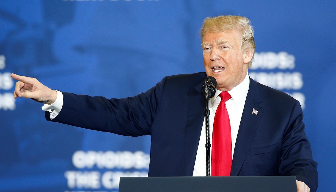 The president of the United States, Donald J. Trump, offers a speech before attending a meeting to stop the crisis of synthetic opiates in Manchester, New Hampshire, United States, on March 19, 2018. EFE / Cj Gunther