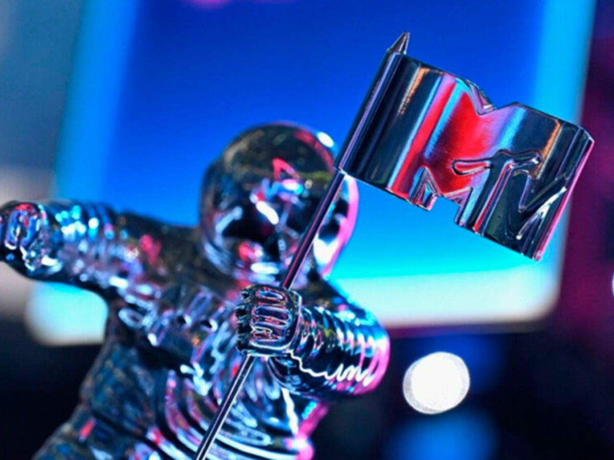 MTV VMA's statuette. 