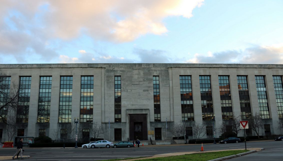 Voice of America (VOA) headquarter in Washington DC's Independence Ave. January 2016. Photo by Persian Dutch Network /wikimedia