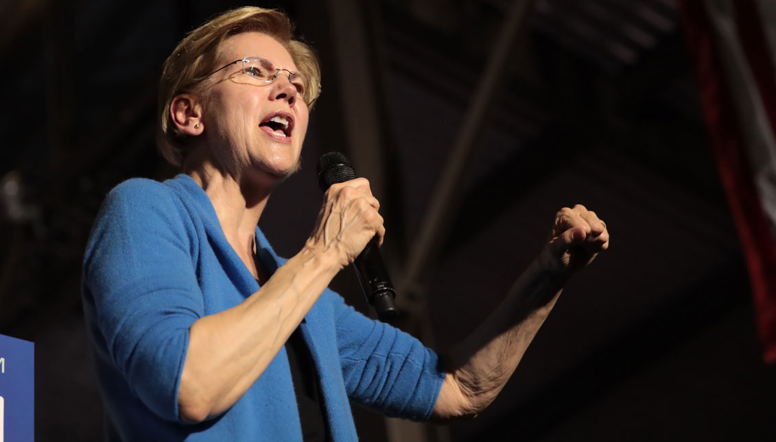 DETROIT, MICHIGAN - MARCH 03: (EDITOR'S NOTE: Alternate crop.) Democratic presidential candidate Sen. Elizabeth Warren (D-MA) speaks to supporters during a rally at Eastern Market as Super Tuesday results continue to come in on March 03, 2020 in Detroit, Michigan. (Photo by Scott Olson/Getty Images)