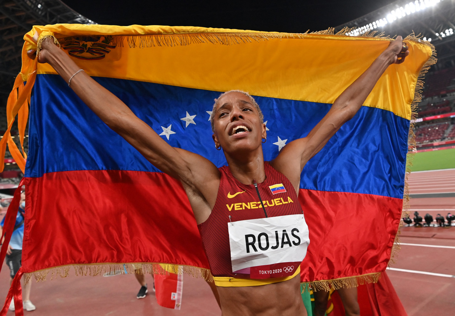 Yulimar Rojas surpasses the Olympic and world record.  Photo courtesy of AFP.