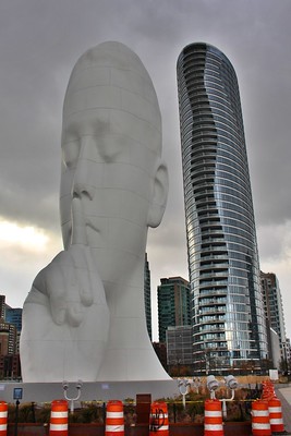 Water’s Soul, by Spanish artist Jaume Plensa, was unveiled next to Newport Green on the edge of Ellipse Pier, Hudson, on October 21, 2002. Wally Gobetz/Flickr