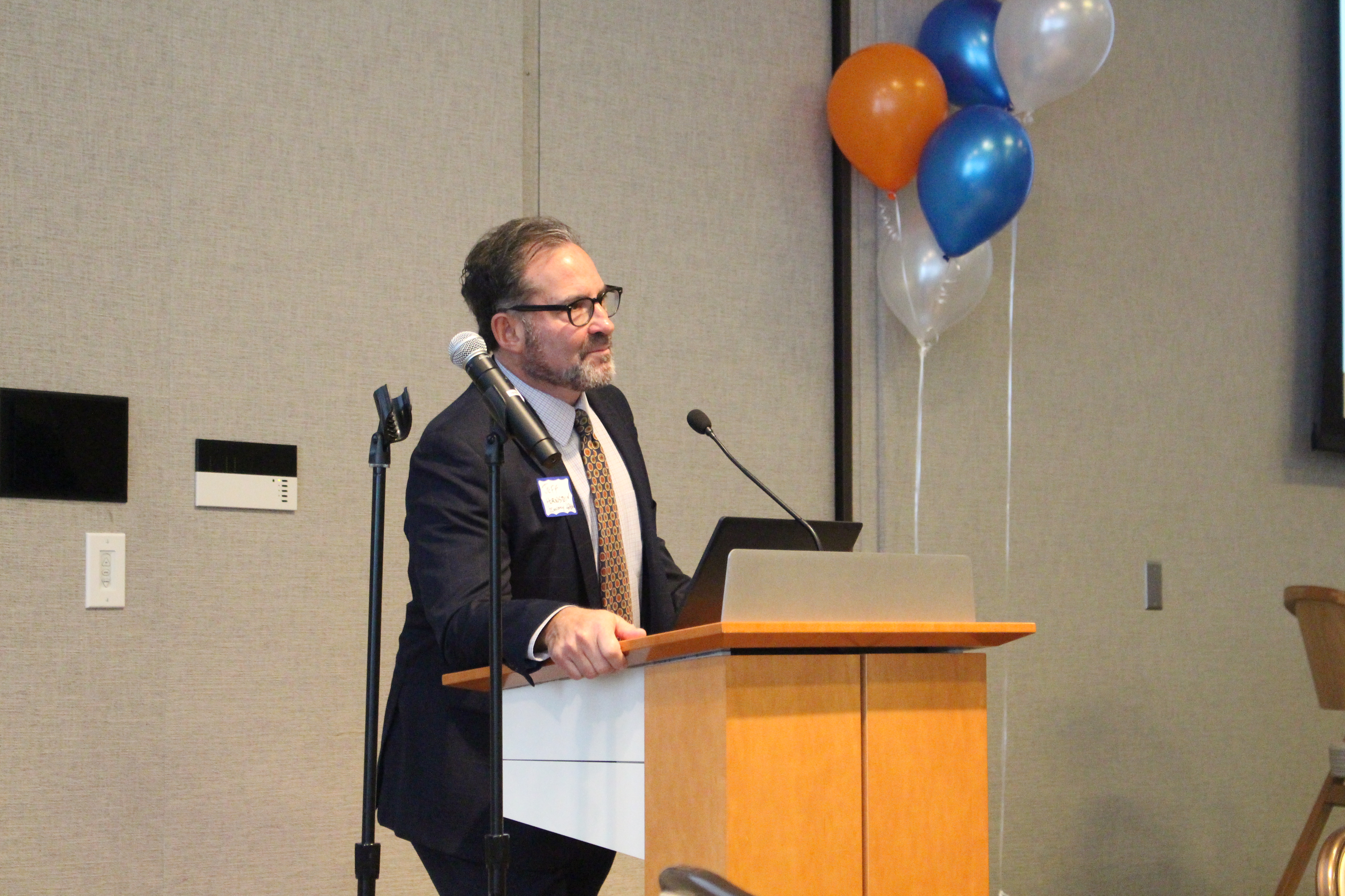 Jeff Hornstein of the Economy League of Greater Philadelphia. Photo: Jensen Toussaint/AL DÍA News.