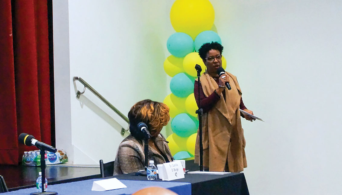 Los debates tienen lugar durante un evento anual del Simposio Schomburg. Foto cortesía de Carmen Febo San Miguel/Taller Puertorriqueño. 